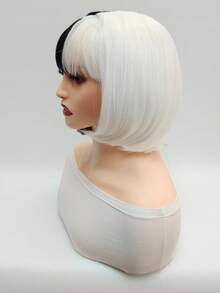 黑白半假发：这款引人注目、优雅的波波头假发将为您的装扮增添光彩，打造梦幻之夜。 - 黑與白 - 查看 4