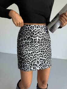 Women's Leopard Print Mini Skirt - High Waist Slim Fit Bodycon Skirt - Grey - View 3