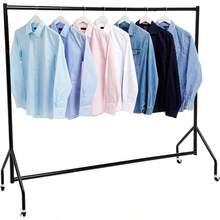 Coat Racks - Lunghezza 1,82 x altezza 1,52 m - Visualizzare 2