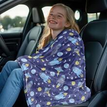 A Flannel Luminous Blanket With Cosmic Elements, A Children's Cover Blanket. It Uses High-Quality Flannel Fabric, Which Is Soft And Skin-Friendly, And Is More Suitable For Children To Use, As If They Are In The Vast Universe, And The Romance Of The Night Begins From This Moment.