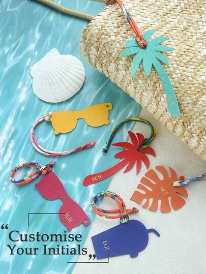 1 pieza Accesorio personalizado con inicial de letra, estilo playa de verano, con cinta de satén colorida, diseño personalizable de letra dorada con forma de palmera, adecuado para bolsos, gafas de moda, bebidas de verano, un accesorio clásico de bolso como regalo para mujeres, también un regalo ideal para bodas y el Día de San Valentín.