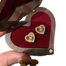 1 pieza Pendientes de botón con forma de corazón de textura radiante de lujo de cobre con circonita cúbica sintética, adecuado para regalo, fiesta, vacaciones, casual, banquete, diario, uso en días festivos, peso total: 2.6g