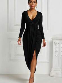 Women's Plus Size V-Neck Long Fitted Dress