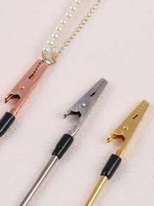 1PC Bracelet Helper Tool Bracelet Tool Jewelry Helper Hand Bracelet Helpers Fastening And Hooking Equipment For Jewelry Bracelet Necklace Watch Clasps Zipper