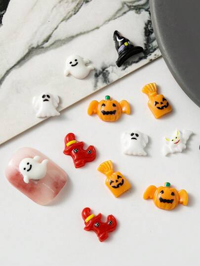 50 pièces Accessoires d'ongles d'Halloween Série mini fantôme blanc mignon 3D en résine à fond plat. Accessoires d'ongles convenant à la décoration des ongles