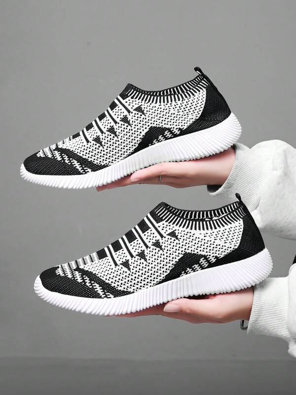 Men's Casual Slip-On Sports Shoes, Soft & Non-Slip Knit Fabric