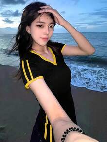 女式 Y2K 黑黄条纹美式性感修身 V 领短款短袖 T 恤 - 黑色 - 查看 4