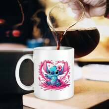 Disney Mug, Disney Cute Stitch Playing Water Pattern Ceramic Coffee Mug For Milk, Coffee, Smoothies Juice And Drinks, Great For Birthdays, Christmas, Camping And Back To School | 1 Pc - 白色 - 查看 9