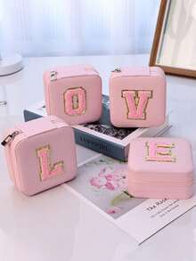 1 Stück Schmuckkasten (A-Z Buchstaben) Schmuckkasten, Aufbewahrungsbox, Schmuckablage, Ohrring Halskette Aufbewahrungsregal, Aufbewahrungsschale, tragbarer Reise-Schmuckkasten, saisonale Aufbewahrung für Herbst/Winter, Ring Ohrring Halskette Aufbewahrungsbox, Präsentationsständer - Geeignet als Geschenkbox für Mädchen und Damen, Halloween Geschenkbox, Weihnachtsgeschenkbox