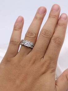 男女情侶時尚戒指套裝，1入不銹鋼男戒和2入銀色心形女戒，適用於婚禮、訂婚和禮品