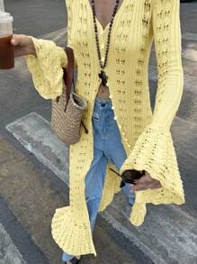 Apperloth A Apperloth Un nuevo llegado Elegante suéter ligero Cárdigan de punto de mujer Cuello bajo Mangas acampanadas Sólido Calado Botón delantero Tops largos para vacaciones Uso casual diario Primavera/Verano