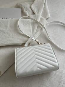 时尚压花翻盖迷你斜挎包，简约实用，多功能 - 米色 - 查看 9