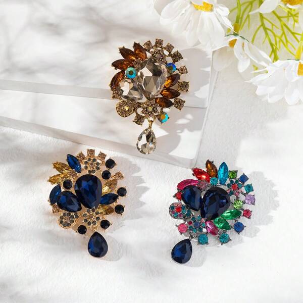 1pc Vintage Palace Style Elegant Zinc Alloy Pendant Brooch, Suitable For Women To Wear On Coats, Dresses For Banquet And Party In Autumn/Winter