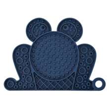 PETSIN 1pc Silicone Slow Feeder Mat, Fish/Frog Shaped, Anti-Gulping, Anti-Spill, With Suction Cup, Wall-Mountable Lick Mat For Cats & Dogs