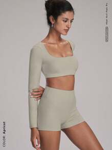 FWH Conjunto deportivo de 2 piezas compuesto por top de manga larga con almohadillas desmontables y diseño moldeador de caderas para yoga, correr al aire libre, citas, ir al trabajo, de uso versátil, elástico, sexy, casual, cómodo, juvenil, con un diseño elegante y minimalista.