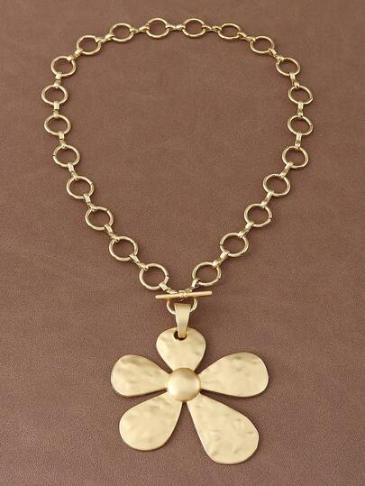 SUPBORA 1pc Matte Gold Large Hammered Flower Pendant Chunky Chain Statement Necklace Suitable For Women's Daily Wear 18"+2" Extend Chain