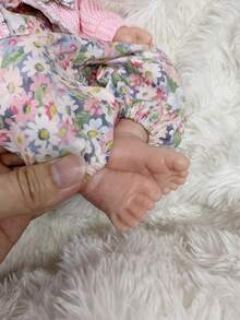 1 pezzo Bambola neonata in silicone morbido da 13 pollici, con due set di vestiti, bambola reborn che può aprire la bocca, dipinta in modo realistico come un neonato, inclusa una bottiglia per l'allattamento, anatomicamente accurata, bambola realistica come regalo per bambini - Multicolore - Visualizzare 5