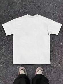 1pc West Funny Meme Looks Like Im Laughing Graphic Print Casual Crew Neck T-Shirt For Men's, Men's Clothes, Summer Outfits, Streetwear Tops, Comfortable Fit Graphic Tees, Daily Wear Clothes, School Wear, Gift For Boyfriend,Perfect For Spring/Summer Single Wear Or Layering, Ideal For Travel & Sports - 白色 - 查看 5