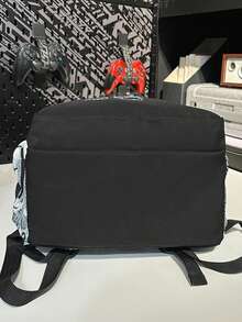 1 chiếc Balo du lịch cỡ lớn Classic Basic cho mùa tựu trường, có ngăn đựng laptop, Balo thời trang đa năng, Túi thể thao tối giản, Cặp học sinh bằng vải nylon bền bỉ - màu đen - Xem 5