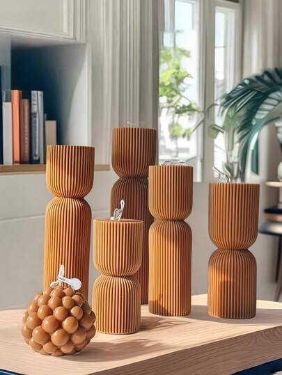 5cm/1.97in Striped Cylindrical Candle, Emitting Nordic Art Vibe, Ideal Wedding Gift, Creative Home Fragrance Souvenir. Featured With Twisted Cylindrical, Striped Cylindrical Candle Decor And Minimalist Brown Cylindrical Candle Decor. Please Note The Actual Product May Appear Slightly Smaller Than The Image.