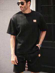 Men's Short-Sleeved Suit With Solid-Color Jacquard Texture, Crew Neck Shirt + Shorts With Pockets And Patches, Suitable For Vacation And Leisure Outings, Spring And Summer Wear, A Great Gift For Family And Friends. - 黑色 - 查看 8