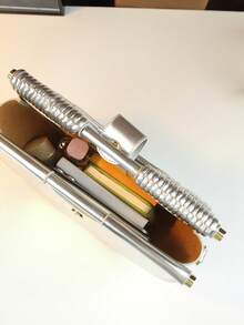 面条元素手提包，饺子形女士斜挎包，马鞍包 - 銀色 - 查看 11