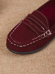 2025秋冬儿童男童女童复古软底乐福鞋，儿童英伦风帆布一脚蹬舒适平底鞋