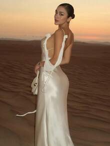New Stylish And Sexy Spaghetti Strap Backless Dress, Long Vacation-Style Wedding Party Elegant And Sexy Bride Gift Dress, White Women's Knitted Backless Long Dress - trắng - Xem 10