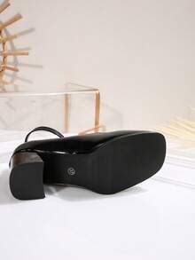 WiteFit 女士黑色漆皮时尚高跟鞋，圆头厚底玛丽珍防水厚底鞋，四季皆宜，宽楦设计 - 黑色 - 查看 7