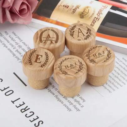 5個/10個/20個/50個 名入れ彫刻ワイン/カクテルコルクストッパー、オリジナルウェディングボトルストッパー、ウェディングファボー、ブライダルシャワーギフト、コルクストッパー、ウェディングゲストギフト、ラウンド、ミニマルデザイン、ユニークでおもしろい、彼氏/彼女/夫/妻や家族への特別なギフト、誕生日、記念日、母の日、バレンタインデーに最適。ウェディングファボーとお土産、ウェディングギフト、ウェディングリターンギフト