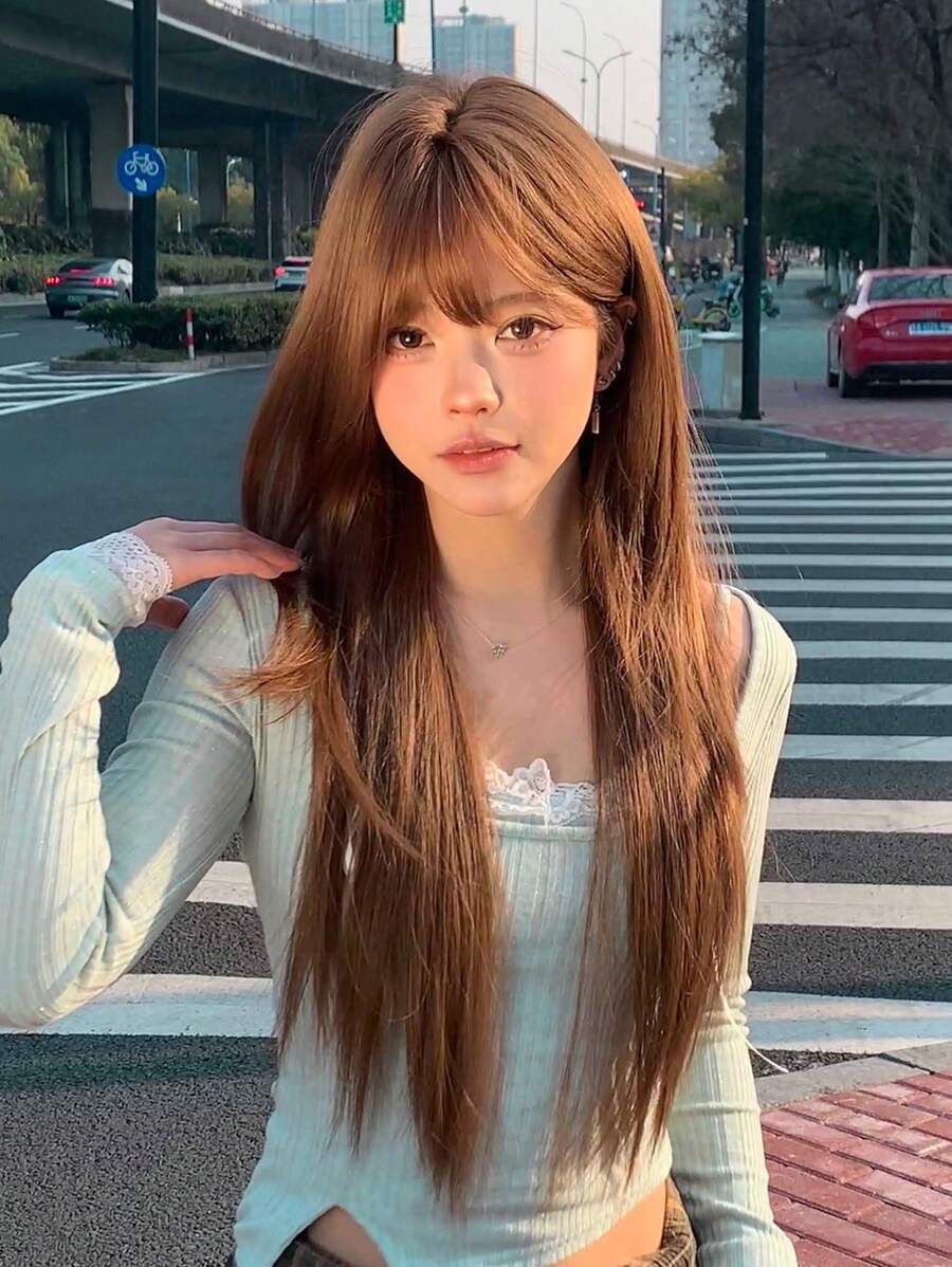 alicegarden 1 Piece Synthetic Heat-Resistant ,Long Straight Hair Wig In Gold Wigs , Made From Fiber, Suitable For Daily Use, Natural And Realistic False Hair(Excluding Accessories)