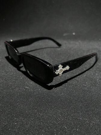 1pc Crystal Cross Heart Metal Decor Sunglasses, Retro Small Square Frame Tinted Vintage Classic Fashion Stylish Luxury Travel Eyewear, Tortoiseshell