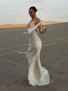 New Stylish And Sexy Spaghetti Strap Backless Dress, Long Vacation-Style Wedding Party Elegant And Sexy Bride Gift Dress, White Women's Knitted Backless Long Dress - trắng - Xem 5