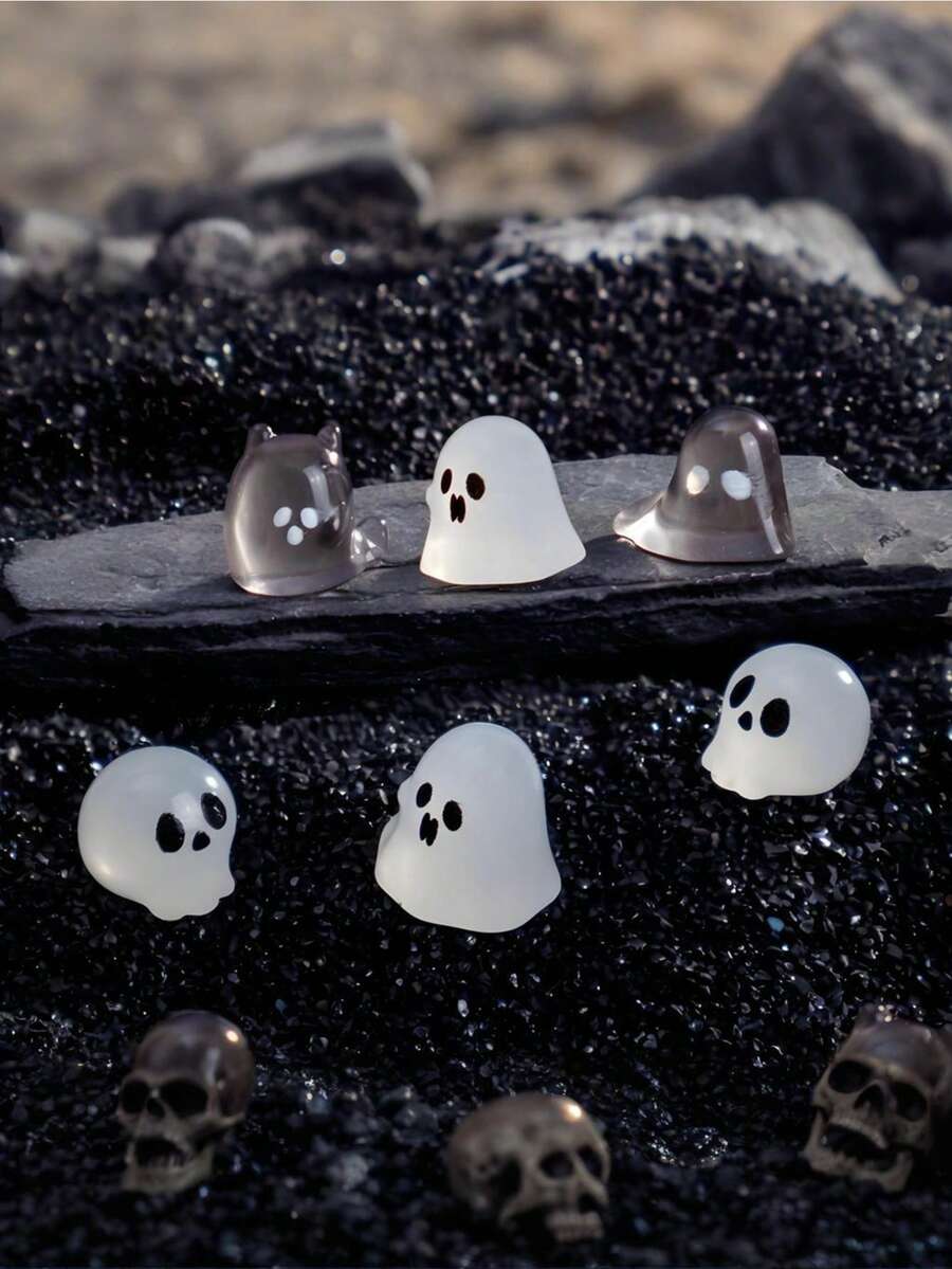 1/5/10/20/50/100Pcs Luminous Mini Resin Ghost Statue Soul Skull Collection Bonsai Statue For Room DIY Crafts Miniature Garden Decoration