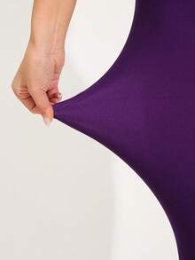 女士休闲弹力运动紧身裤，柔软舒适，纯色磨毛设计，适合健身、锻炼、跑步、居家运动、瑜伽、户外活动、海滩、派对、散步、骑行等，七分裤长，夏季穿着。 - 紫色 - 查看 8