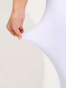 3条装女士休闲简约白色紧身裤，高弹力紧身短裤，适合健身、跑步、运动，柔软舒适的踩脚连裤袜，适合室内运动、户外散步、骑行、徒步、沙滩等多种场合，百搭裤装