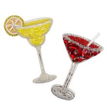 قطعتان من الرقع المطرزة بالخرز والراين لتزيين المشروبات الكحولية والعصائر، للخياطة على الملابس والقبعات والجينز للرجال والنساء