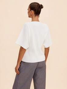 女式 V 领蝙蝠袖开衩开衫纽扣短袖时尚简约优雅休闲针织上衣，春夏秋季 - 米色 - 查看 5