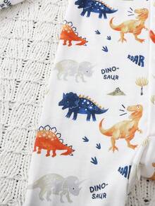 男婴条纹恐龙印花长袖连体衣三件套，时尚可爱，适合日常休闲穿着，春秋冬三季皆宜。