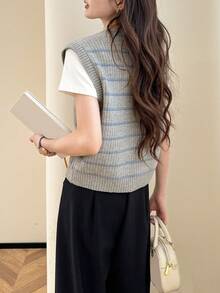 Alicedudu Women's Autumn/Winter Minimalist Striped V-Neck Pullover Vest - Grey - View 5