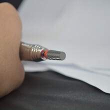 1 件装锋利指甲钻头大号原色梯形锥形筒钨钢硬质合金铣刀头修甲修脚美甲工具 - 彩色 - 查看 2