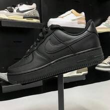 Nike Giày thể thao đế xuồng cổ điển đa năng Air Force 1 '07 dành cho nữ - màu đen - Xem 11