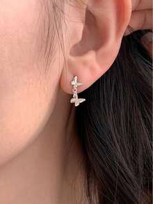 925纯银镀白金蝴蝶流苏耳环，简约小巧耳环，韩式优雅风格，适合有耳洞的女性，防过敏，情人节礼物 - 白金 - 查看 2