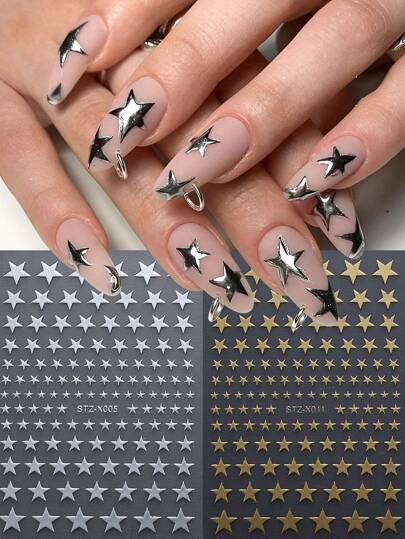 2 PIEZAS Pegatinas de uñas de estrella dorada y plateada de metal de diferentes tamaños, calcomanías de estrella de cinco puntas holográficas autoadhesivas, elegante decoración de encantos para manualidades de manicura. Aplica una capa de esmalte de uñas transparente o top coat en la superficie y tus uñas se verán talla grande hermosas y las pegatinas de uñas durarán talla grande.