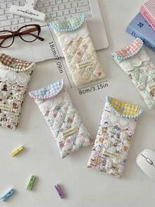 1Pc Quilted Cute Glasses Bag Glasses Organizer Glasses Holder Girl's Glasses Storage Box Sunglasses Accessories Jewelry Organizer OSMO Pocket 3 Storage Bag Multi-Functional Storage Bag Clutch With Buckle Closure Design Perfectly Protecting Sunglasses And Making It A Great Gift Birthday Gift Gift For Good Friends Back To School Gifts Moms Gifts Teachers Gifts Bridesmaid Gift Travel Essentials Cruise Essentials Dorm Essentials