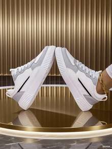 Unisex Casual Canvas Sneakers, Lightweight Couple Skateboard Shoes