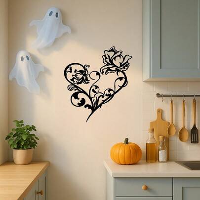 CIFbuy قم بتعزيز مساحتك بهذا الفن المعدني المجرد الأنيق للقلب، والذي يتميز بتفاصيل معقدة من الورود والكروم في الحديد الأسود الراقي. مثالي للمنازل والمكاتب وغرف المعيشة، يجعل هذا الديكور الملهم من الطبيعة هدية دافئة لتهنئة الأعياد أو الاحتفال بالمنزل الجديد للديكورات الداخلية الحديثة التي تبحث عن لمسة فنية، مناسب لديكور المنزل الحديث