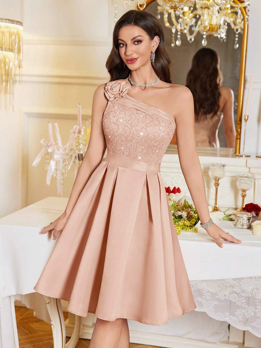 MIUSOL 亮片花卉蕾丝不对称领口 3D 立体花卉装饰缎面荷叶边下摆鸡尾酒会摆裙