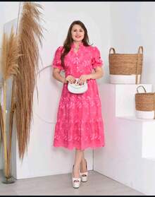 Women's Fashion Midi Dress In 3D Laise Fabric With Elastex On The Back And Button On The Front And Lining - 粉紅色3D - 查看 3
