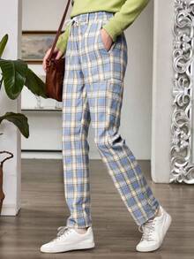 Pantalones mujer cuadros patrón distintivo rayas entrecruzadas líneas geométricas cintura elástica cordón ajustable blanco bolsillos laterales funcionales silueta recta corte recto piernas largas tela suave algodón mezcla transpirable ligera cómoda relajada holgada amplia casual urbano moderno contemporáneo juvenil elegante sofisticado chic minimalista básico esencial guardarropa imprescindible temporada primavera verano otoño conjunto atuendo look diario cotidiano oficina trabajo universidad colegio paseo cita informal formal combinable versátil funcional práctica duradera resistente lavable fácil cuidado tallas disponibles moda actual - Azul / Blanco - Ver 3